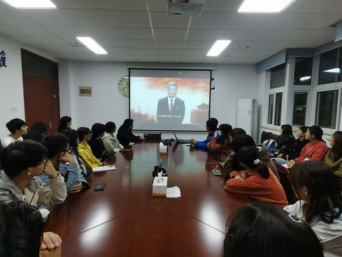 收看现场 收看现场